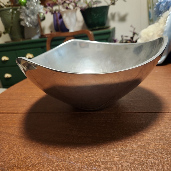 Nambe Bowl - Picture 2 of 5